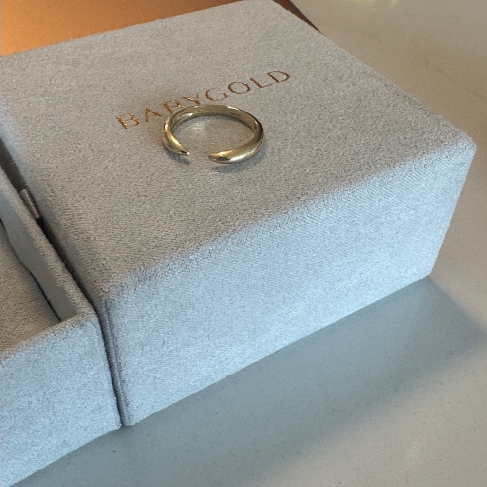 Baby gold 14k claw ring - Picture 5 of 5